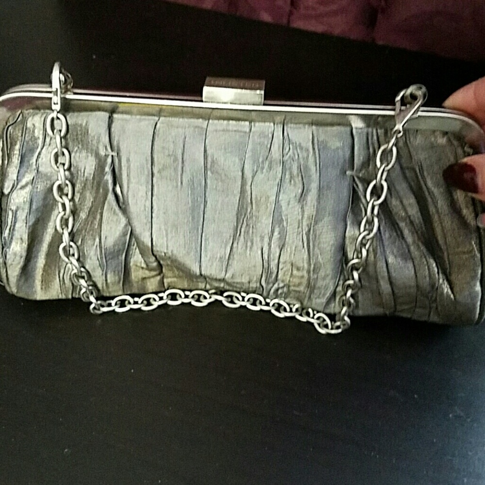 Kenneth Cole Unlisted silver pursue